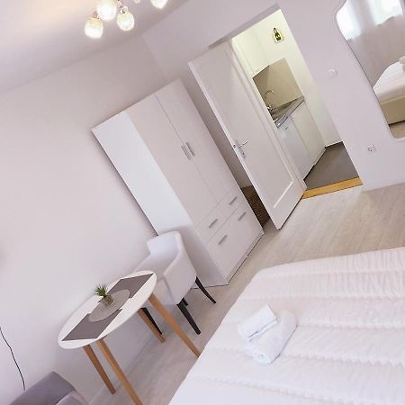 Roli Hotel Zadar Eksteriør billede