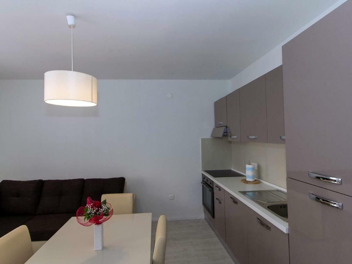 Roli Hotel Zadar Eksteriør billede